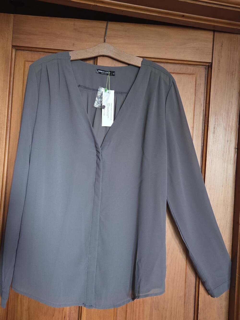 Women's V-Neck Long-Sleeve Blouse - Slate Gray